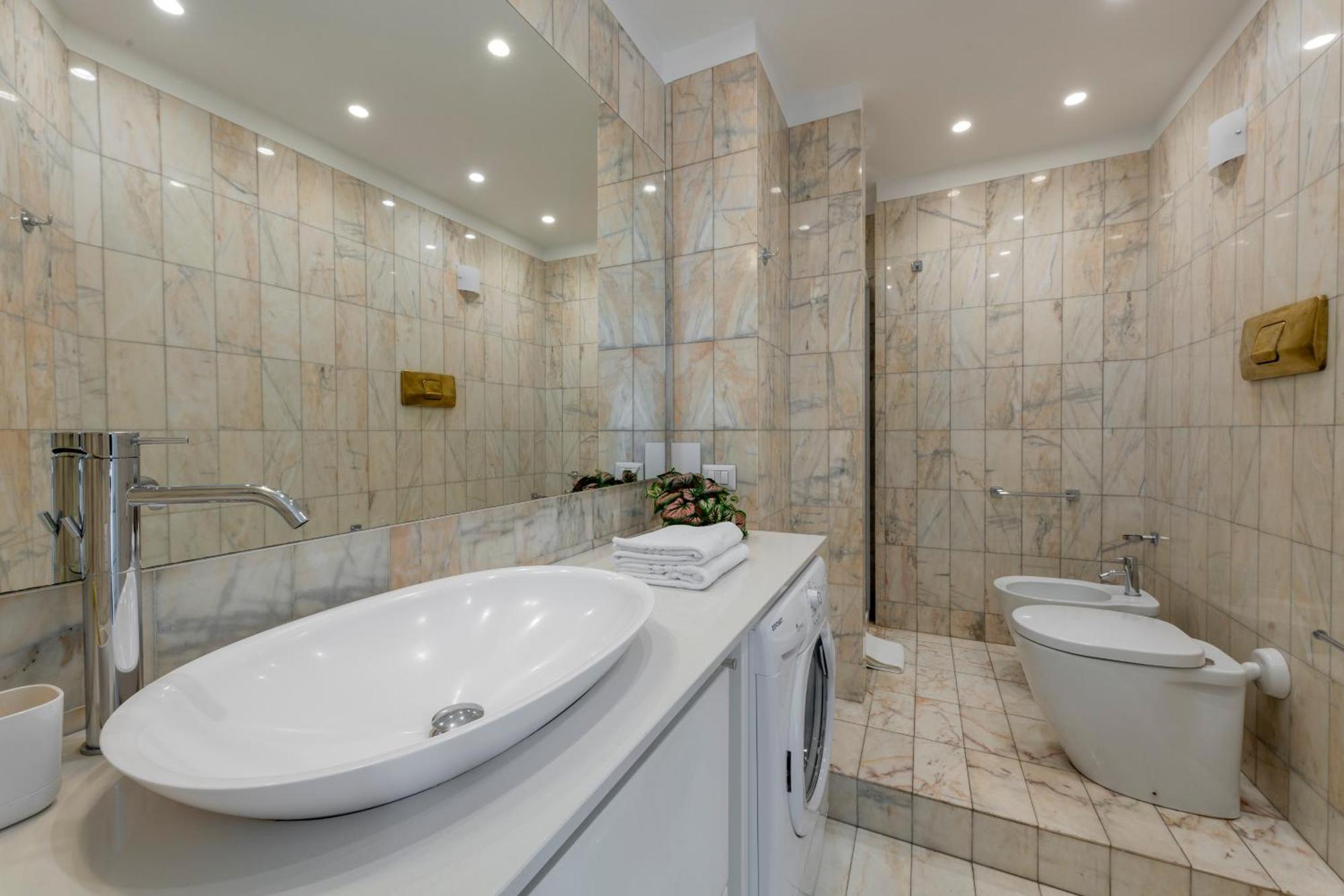 Milan Royal Suites - Duomo Santo Stefano 외부 사진